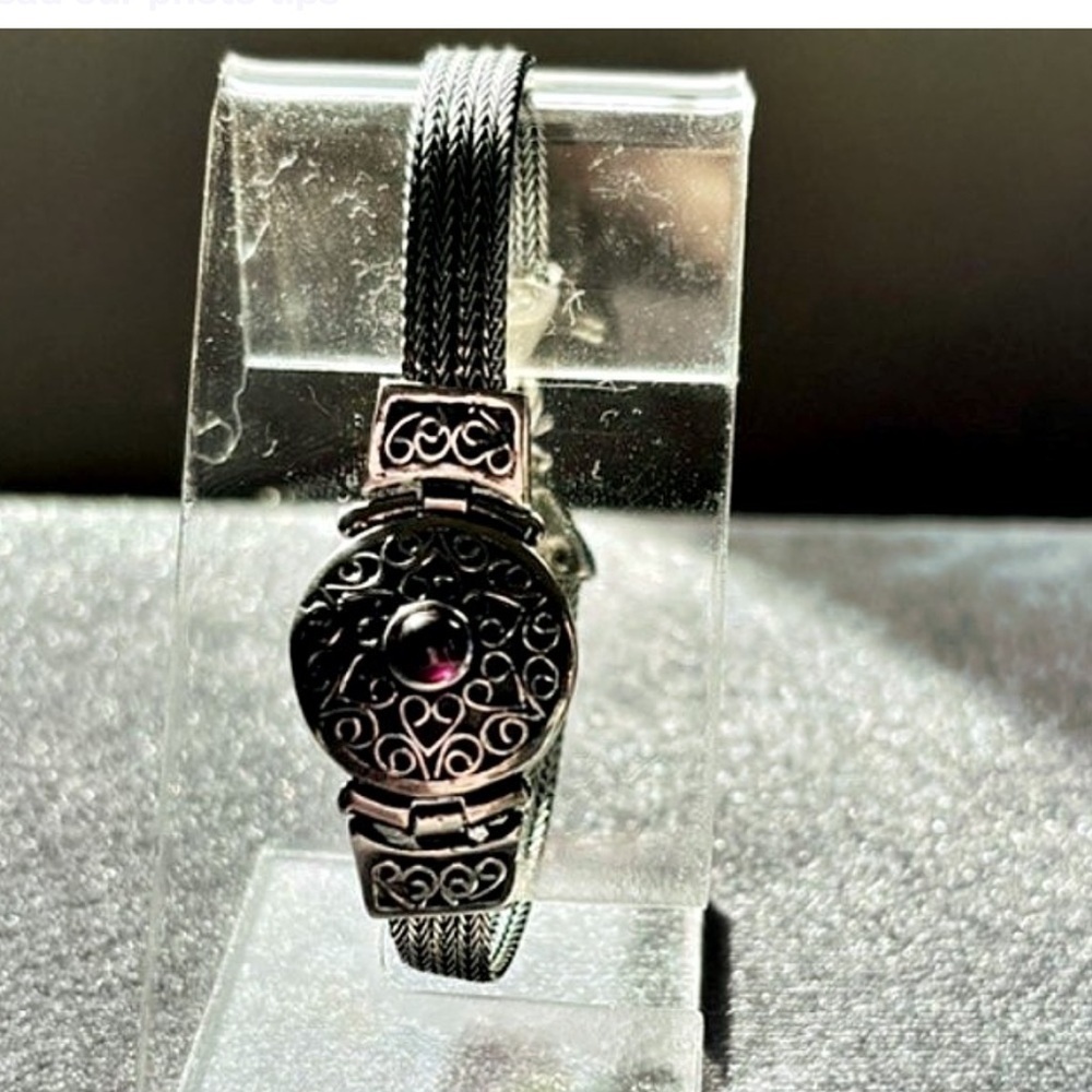 Vintage Sterling Silver 925 Filigree Heart Bracelet Red Garnet Gothic Boho - Picture 5 of 16